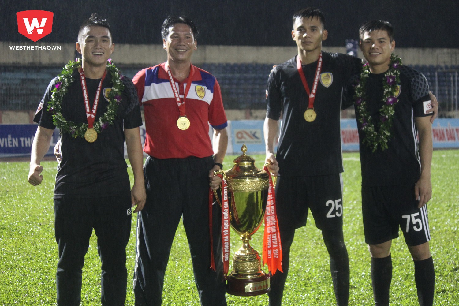 Đường đời lận đận của nhà vô địch V.League từng đi làm...mắm tôm