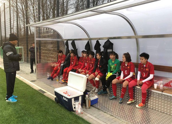 Sau trận đấu với Hoffenheim, ĐT nữ Việt Nam sẽ dự khán một trận đấu ở Bundesliga trước khi sang Jordan. Ảnh: VFF Sau trận đấu với Hoffenheim, ĐT nữ Việt Nam sẽ dự khán một trận đấu ở Bundesliga trước khi sang Jordan. Ảnh: VFF