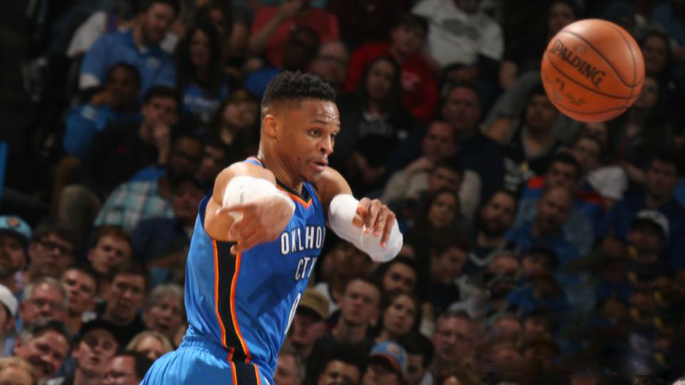 Kết quả NBA 11/03: Lần đầu tiên Spurs thua trên 50% sân khách
