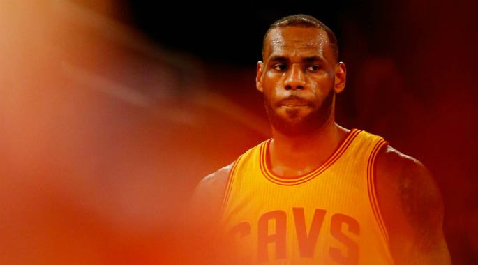 LeBron James nên đến nơi nào để duy trì ngôi vị?