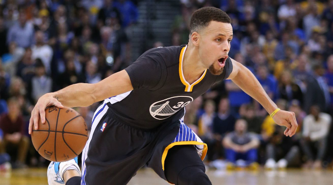 NBA 2017-18: Bùng nổ ngày trở lại, Stephen Cury giúp Warriors chiến thắng