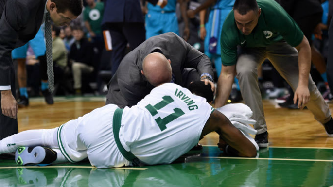 NBA 2017-18: Irving chấn thương, Celtics vất vả giữ mạch thắng