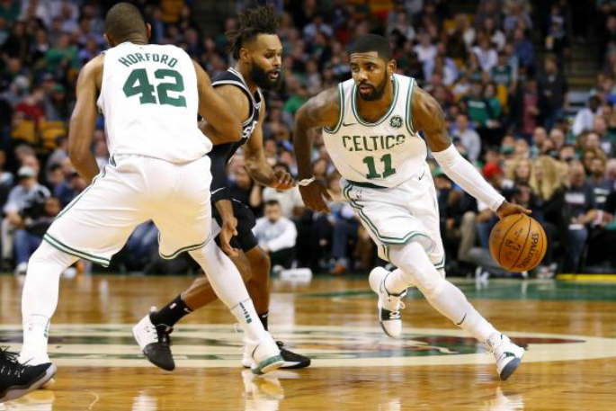NBA 2017-18 ngày 31/10: Warriors hủy diệt Clippers; "ngả mũ" trước Irving
