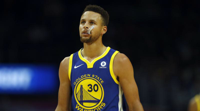 NBA 2017-18: Stephen Curry lật cổ chân, Kevin Durant bị truất quyền thi đấu