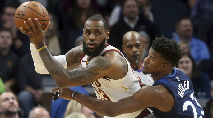 NBA 2017-18: LeBron James bị kèm chết, Cavaliers thua cách biệt