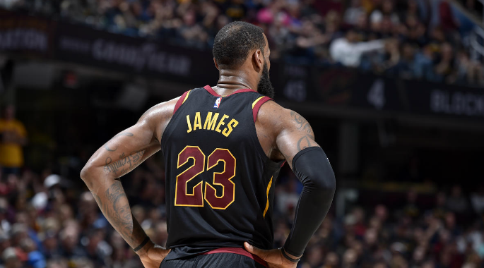 Ngả mũ bái phục LeBron James