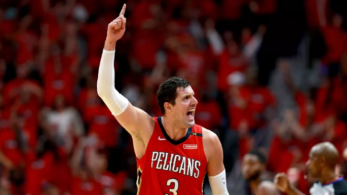 Nikola Mirotic nhấn chìm Blazers bằng trận đấu hay nhất sự nghiệp
