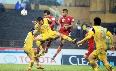 Những “vết đen” trong lịch sử các trận derby Thanh Nghệ