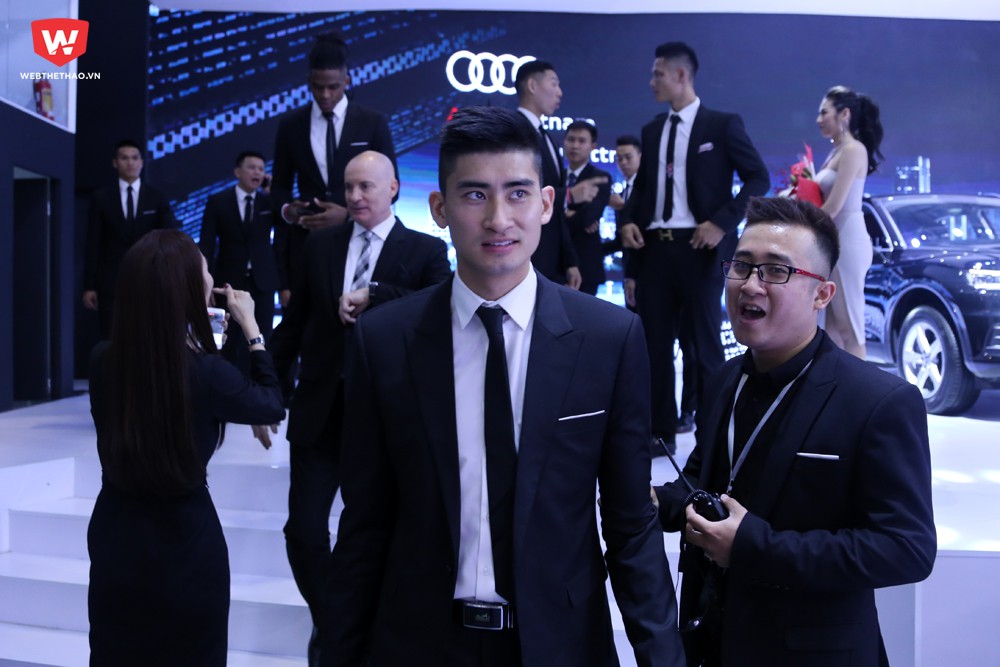 Các cầu thủ Thang Long Warriors lịch lãm dự sự kiện cùng bà chủ Tracy Thư Lương