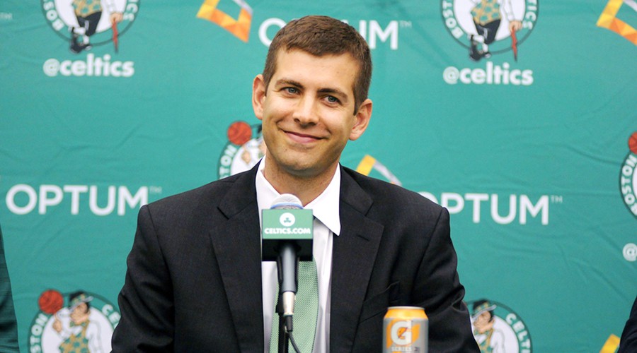 HLV Brad Stevens đã nghiền nát Playoffs của Sixers như thế nào?