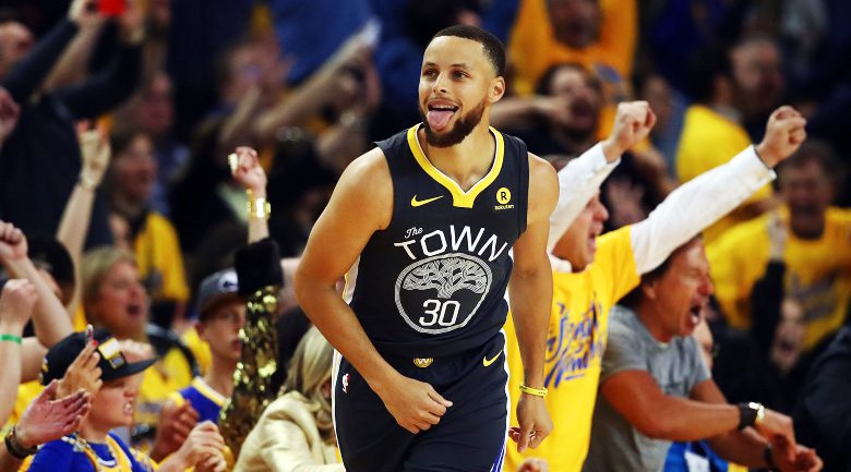 Stephen Curry trở lại ghi 28 điểm, Warriors vất vả vượt Pelicans