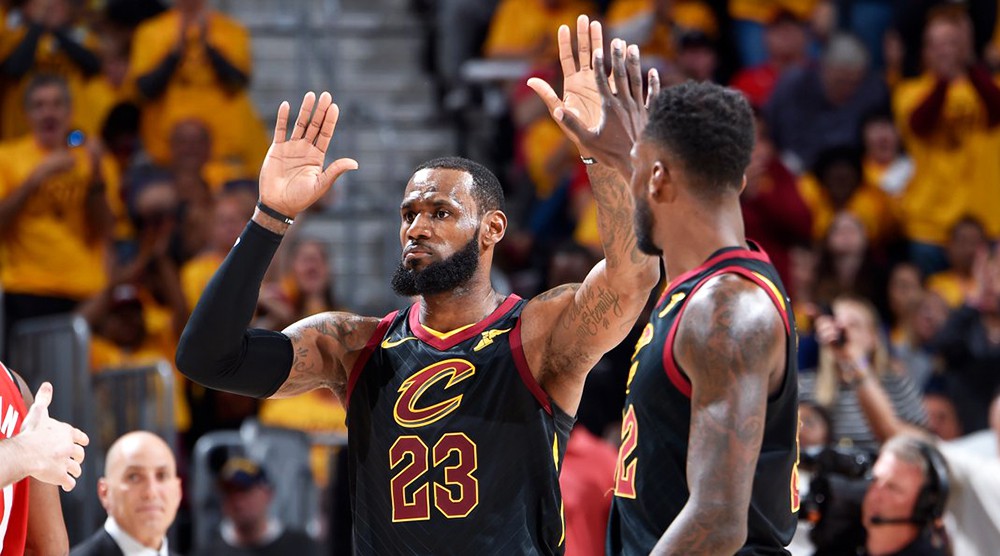 “Tạm biệt Toronto!”, LeBron và Cavaliers trở lại Chung kết Miền