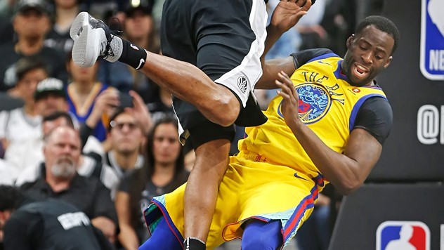 Tin NBA 20/03: Bị sao quả tạ chiếu, Warriors mất toàn bộ Big-4