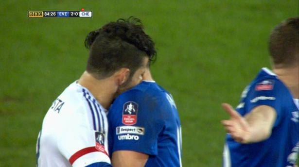 Chelsea chính thức lên tiếng vụ Diego Costa cắn người