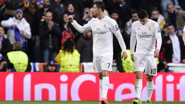 Ronaldo lập nên kỳ tích không tưởng