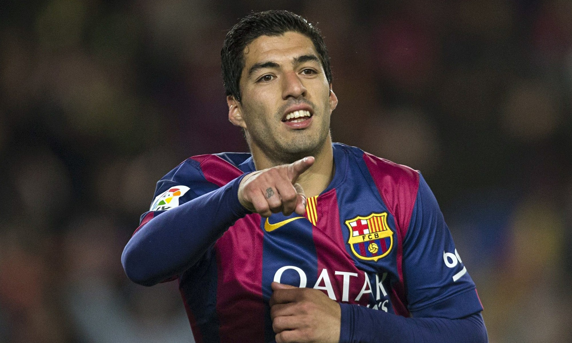 Bàn thắng mở tỉ số của Luis Suarez