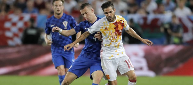 Bảng D, Croatia 2-1 Tây Ban Nha: Nhà vua gục ngã