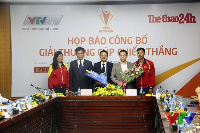Café 24h số 33: ‘Cup chiến thắng’ - Giải Oscar của thể thao Việt Nam