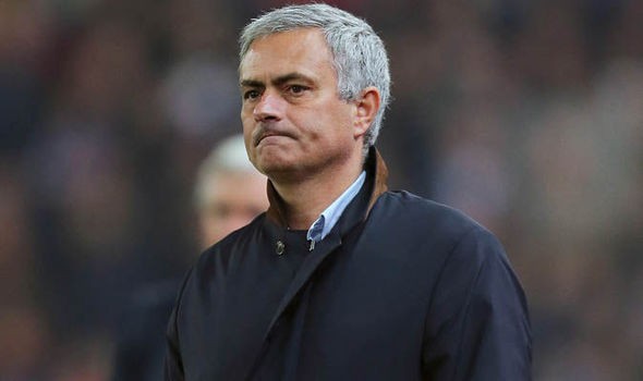 CĐV Chelsea Việt Nam gửi lời chúc tới ‘thầy’ Mourinho