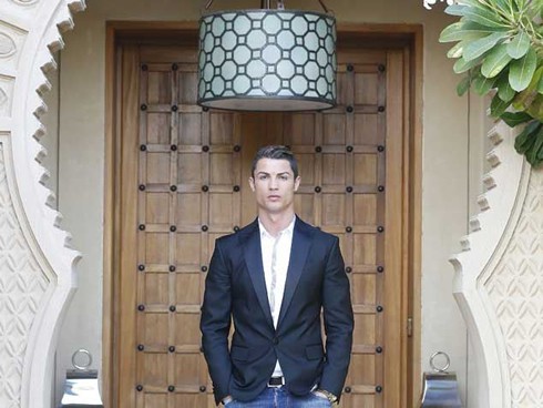 Khám phá ngôi nhà bạc tỷ của Ronaldo