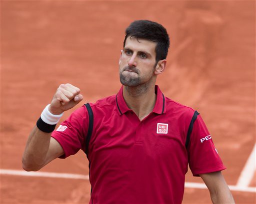 Djokovic và cú đánh dọc sân hay nhất ngày 13 Roland Garros