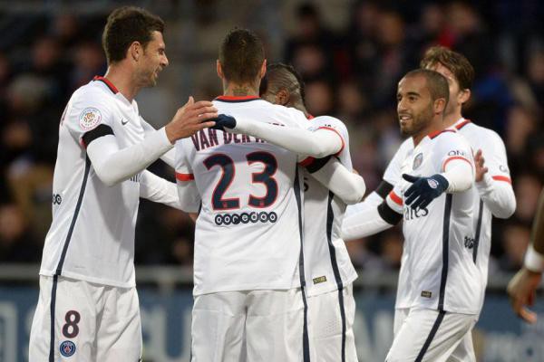 Lorient 1-2 PSG: Thắng dễ sân khách, PSG đem chiến thắng về Paris