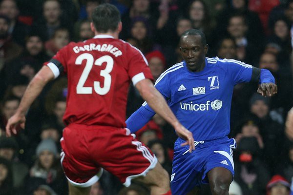 Phản ứng của Carragher trong trận đấu trên sân Old Trafford