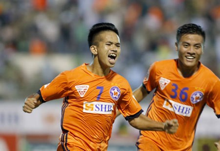 Top 5 bàn thắng đẹp nhất vòng 17 V. League