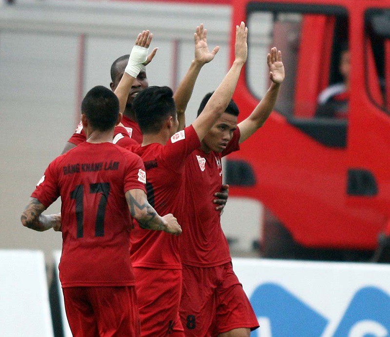 Top 5 bàn thắng đẹp nhất vòng 22 V. League