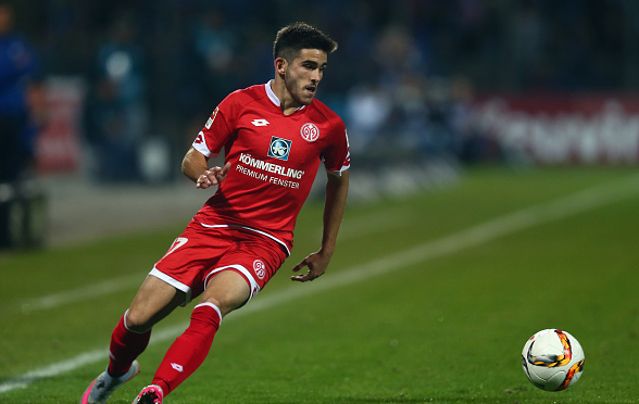 Top 5 pha làm bàn đẹp nhất vòng 15 Bundesliga