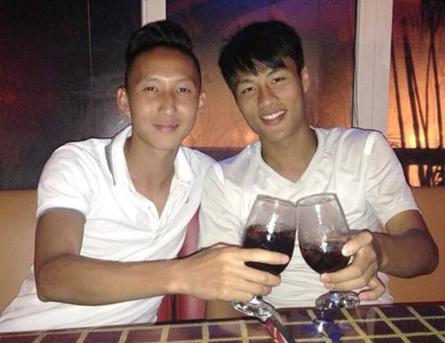 Tú ‘ngựa’ và Mạc Hồng Quân hợp tác ‘khai trương phòng thu’