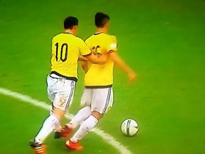 Tuyệt chiêu kiếm đá phạt không tưởng của James Rodriguez