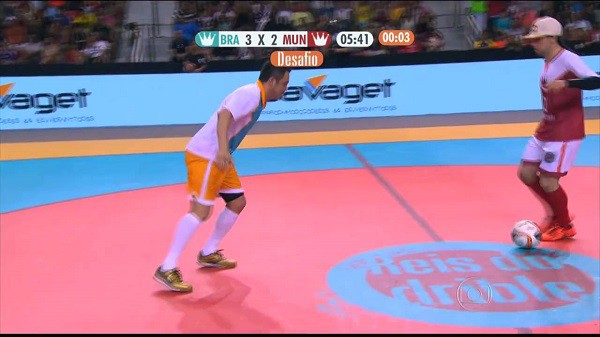 Tuyệt đỉnh kung-fu giữa hai cái tên ‘King’ Falcao và Sean Grenier