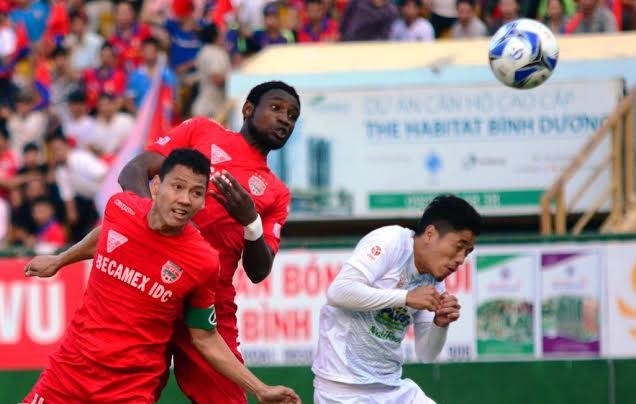 Video B. Bình Dương 5-3 HAGL: Mưa bàn thắng giải hạn đất Thủ
