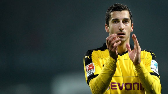 Cầu thủ Dortmund 4 lần xâu kim đối phương