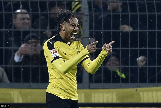 Chiêm ngưỡng 20 bàn thắng của Aubameyang trong mùa giải năm nay