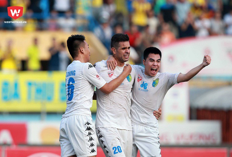 Video: Gonzalo đem về chức vô địch thứ 3 cho Hà Nội T&T