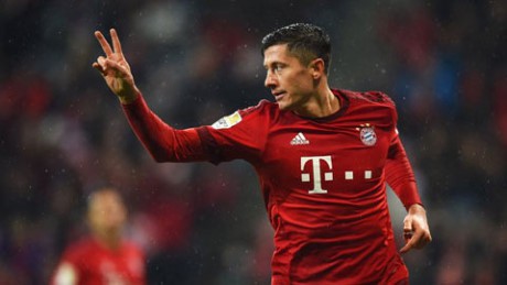 Lewandowski mở màn danh sách bàn thắng đẹp vòng 19 Bundesliga