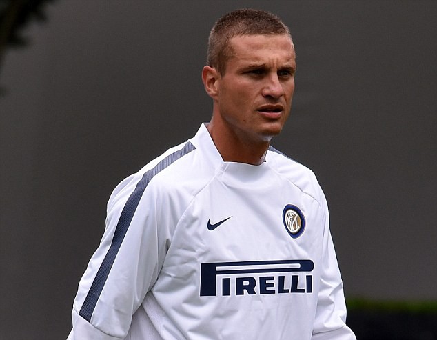 Nemanja Vidic - Thời oanh liệt nay còn đâu
