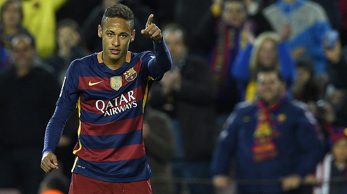 Neymar “quẩy” trong buổi tập trên sân Emirates