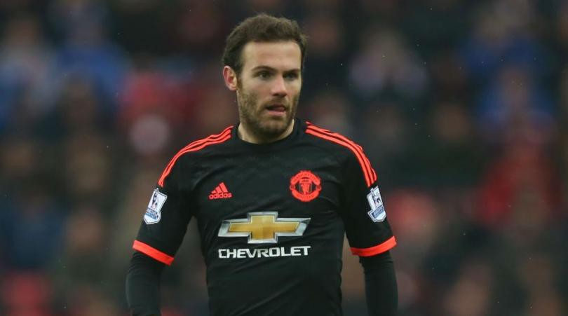 Những hình ảnh hài hước nhất vòng 26 Premier League