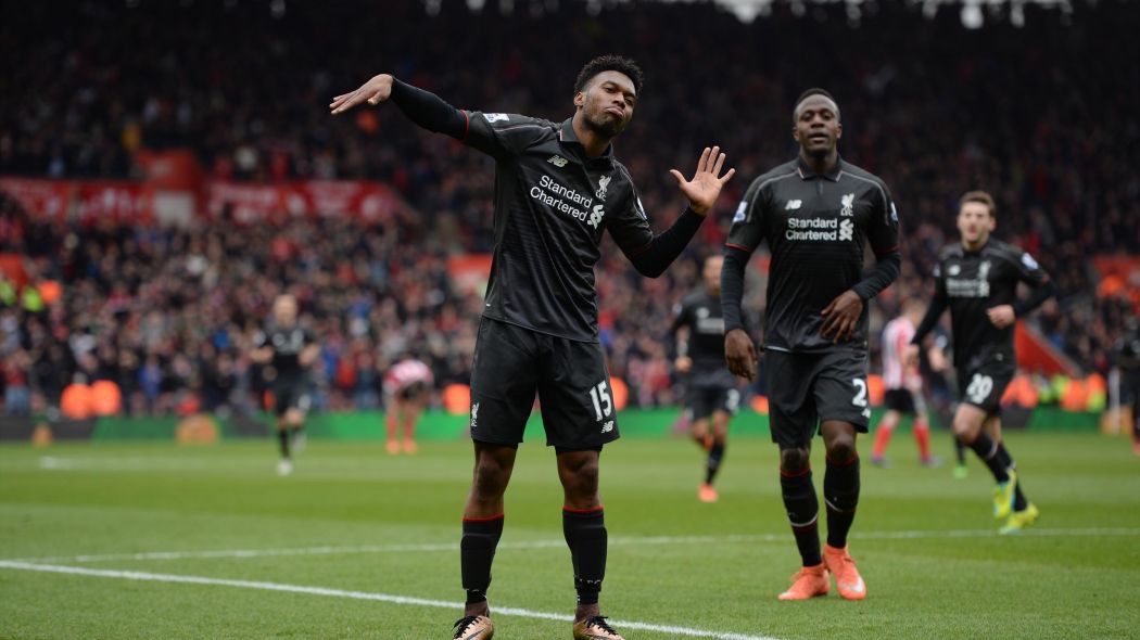Những pha bóng ngẫu hứng nhất vòng 31 Premier League