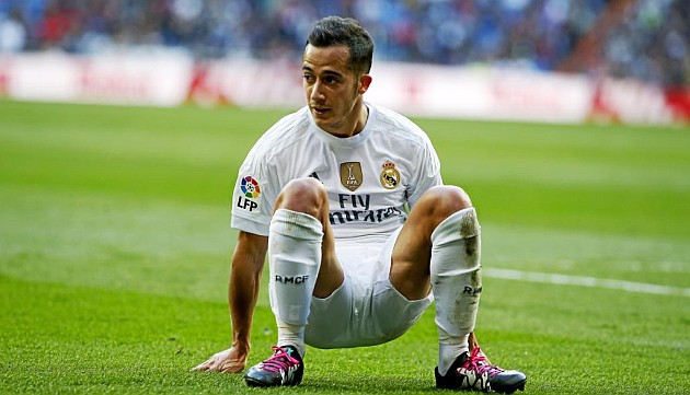Pha phạm lỗi đáng nhận thẻ đỏ của sao trẻ Real Madrid