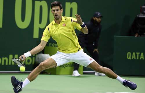 Video Qatar ExxonMobil Open: Novak Djokovic 2-0 Dustin Brown