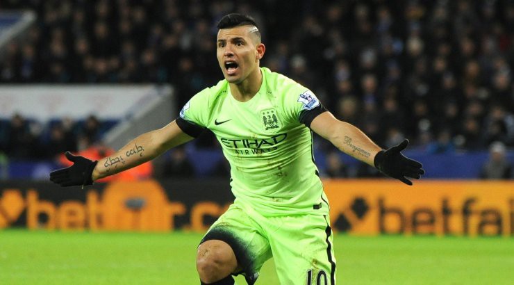 Sao nữ vượt mặt đồng nghiệp để có bàn thắng đẹp nhất năm cho Man City