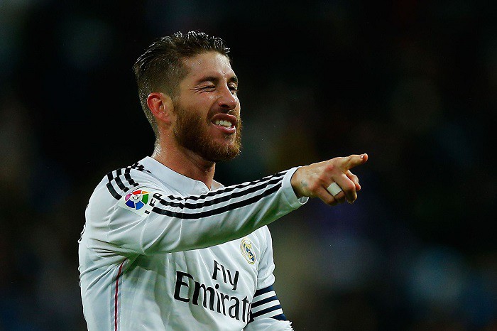 Sergio Ramos ăn mừng như “điên” sau khi ghi tuyệt phẩm