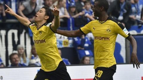 Shinji Kagawa ghi bàn thắng đẹp nhất vòng 29 giải Bundesliga