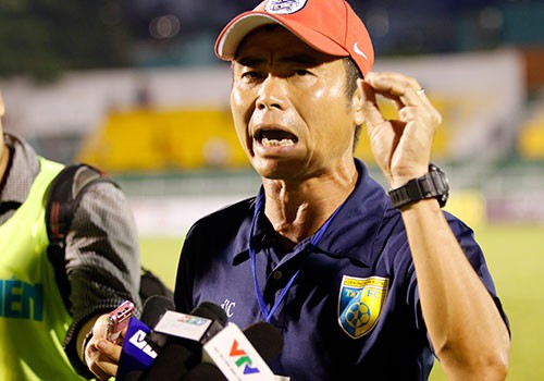 Phát biểu kiểu Mourinho của người thay HLV Phan Thanh Hùng
