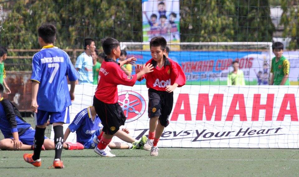 THCS Ngô Tất Tố đả bại THCS Nguyễn Du để ghi tên mình vào trận chung kết