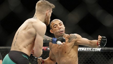 Conor McGregor mất 13 giây để hạ đo ván nhà vô địch Jose Aldo
